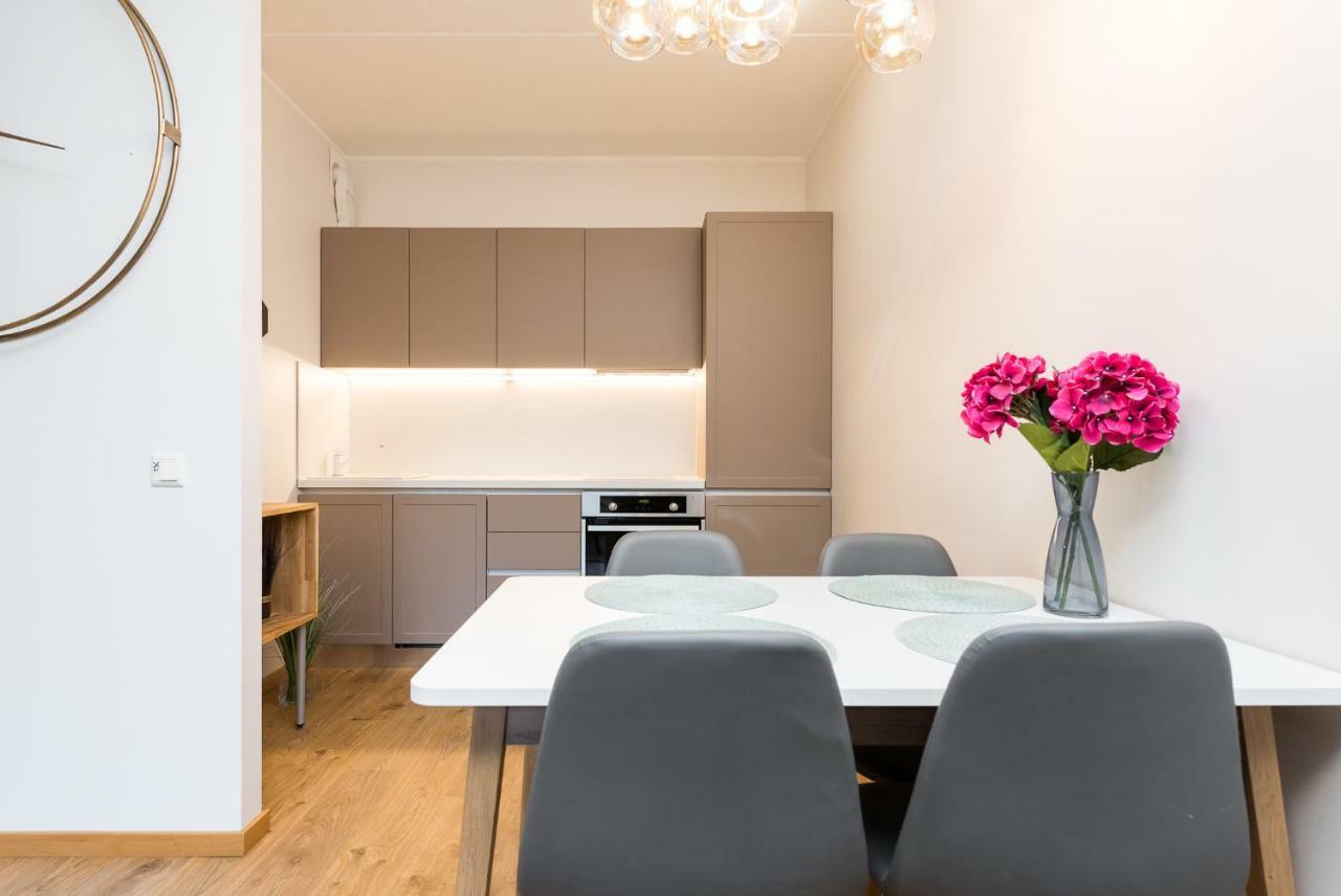 Foorum City Centre Apartment Tallinn Ngoại thất bức ảnh