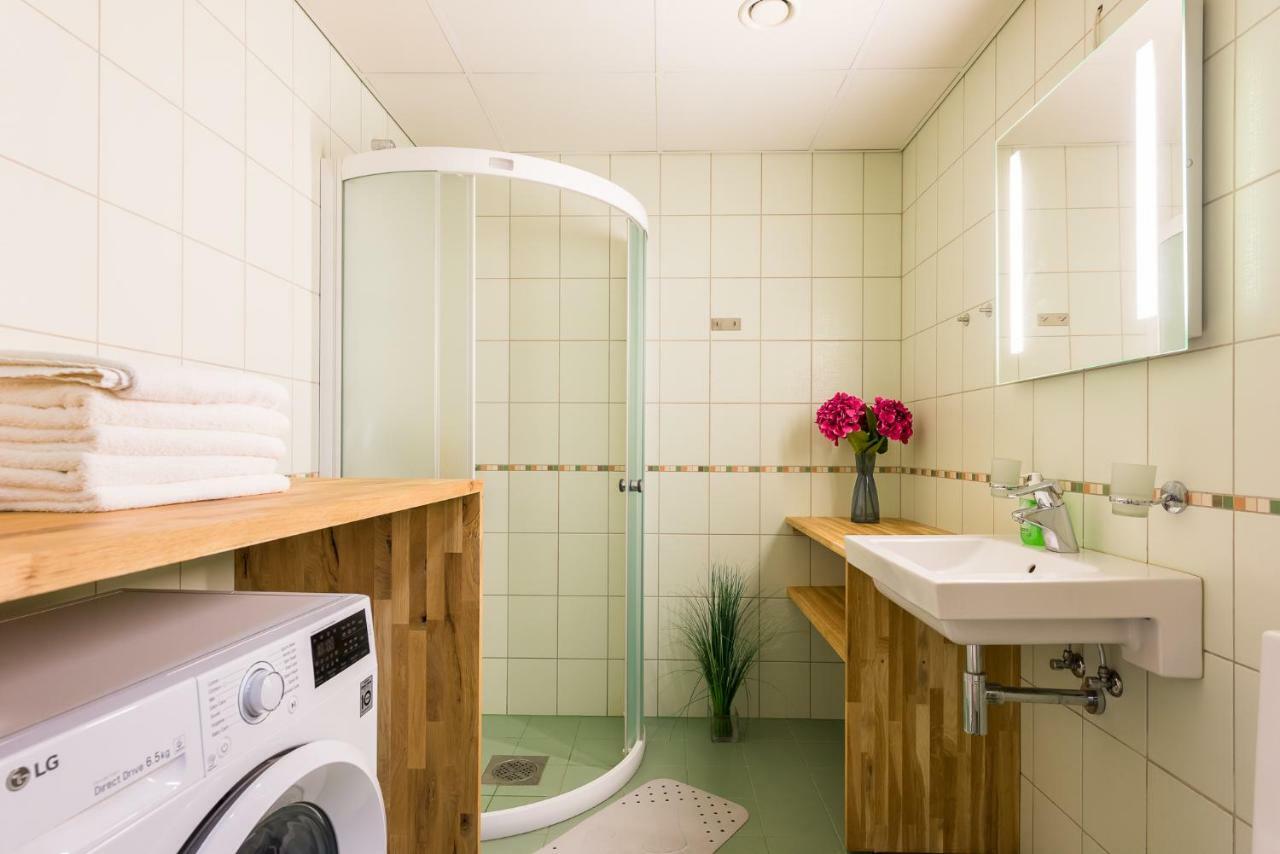Foorum City Centre Apartment Tallinn Ngoại thất bức ảnh